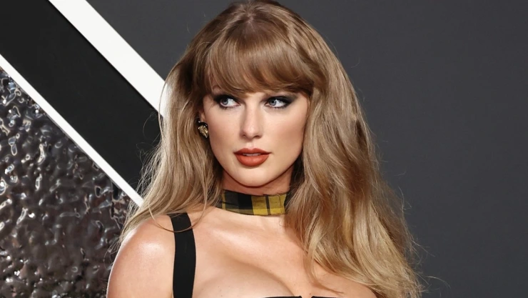 Taylor Swift lanza libro de The Eras Tour con memorias y fotografías inéditas