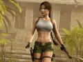 A lo largo de los años, el personaje de Lara evolucionó, reflejando cambios culturales y tecnológicos. En el reboot de 2013, se presentó una Lara más realista y vulnerable, enfocándose en su origen y desarrollo personal.
La saga Tomb Raider permitió a los jugadores explorar tumbas y resolver enigmas, mientras acompañaban a Lara en su búsqueda de artefactos y secretos. Su inteligencia y habilidades físicas eran esenciales para superar desafíos.
Crédito: Crystal Dynamics