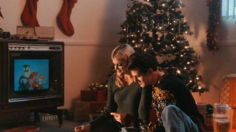 ¿Navidad es la época de la infidelidad? Expertos responden