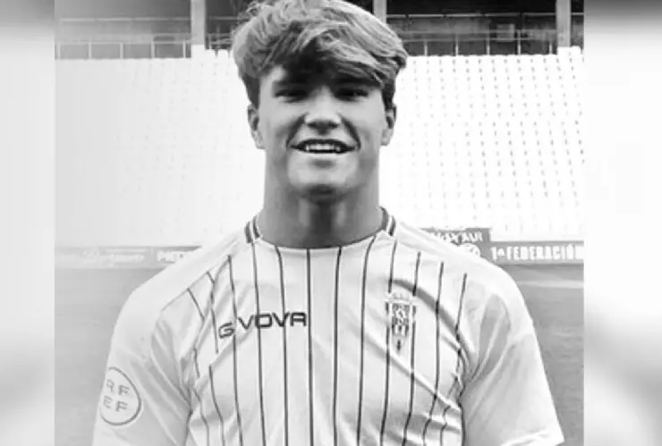 Hallan sin vida al futbolista Álvaro Pietro; su cuerpo estaba entre dos vagones de tren