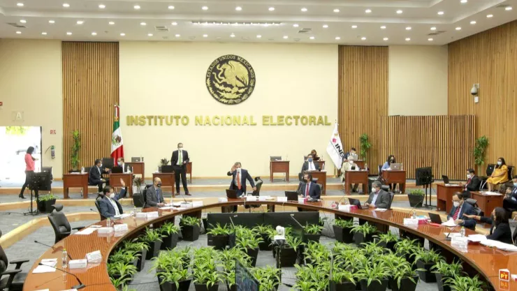 TEPJF ordena que presidencia del INE sea asumida por una mujer