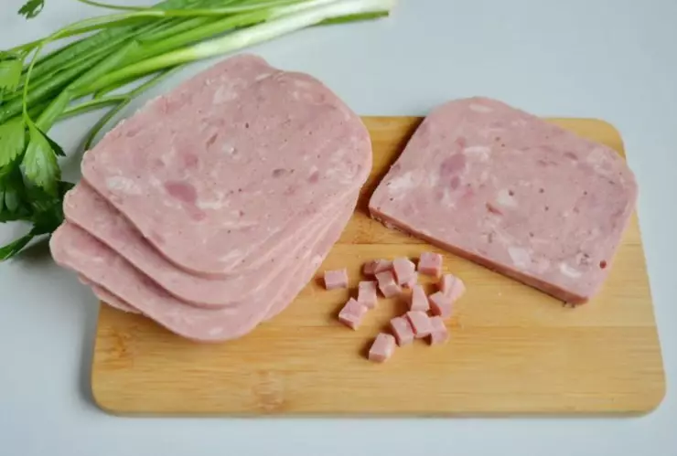 ¿Qué te pasa si comes el líquido blanco del jamón?