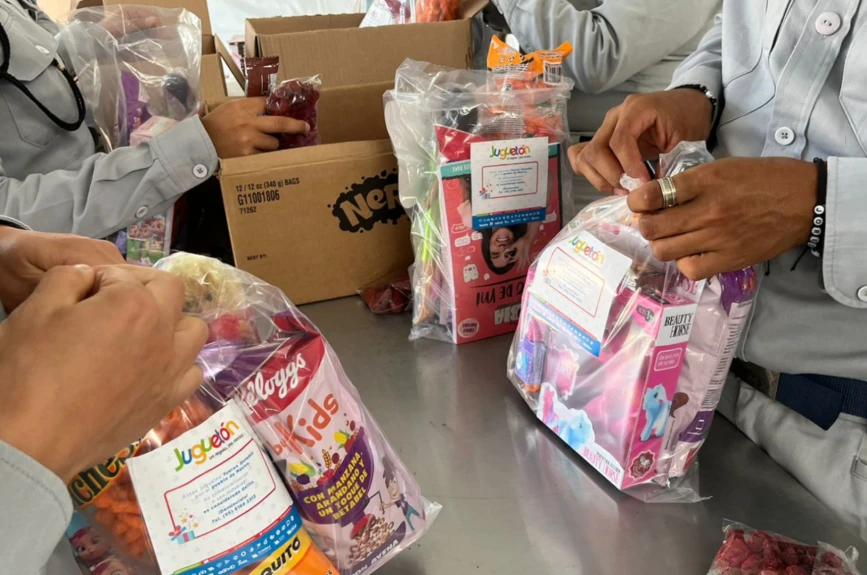 ¡Agradecemos a estos héroes que siguen sumándose con la causa del Juguetón Azteca! ¡Gracias, SSC, CDMX!