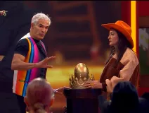 Julio Camejo nomina a Mónica Escobedo por las acciones que tuvo contra Rafael Mercadante en La Granja VIP; intensas nominaciones.jpg