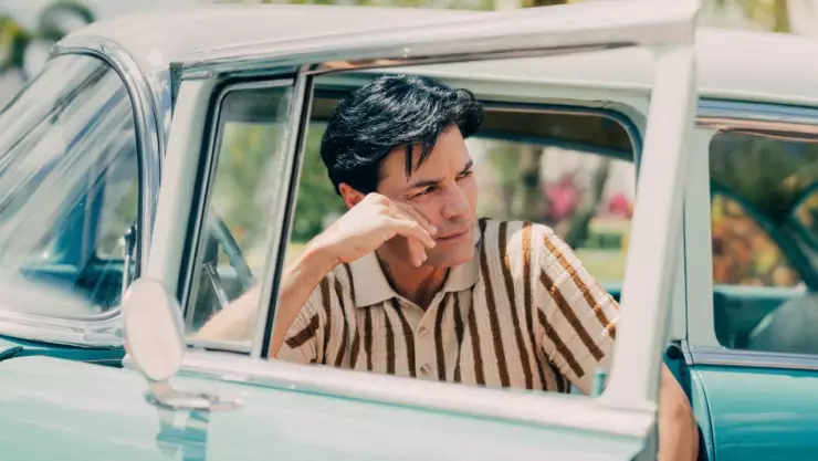 VIDEO: Encuentra cartel de Chayanne en su escuela y lo roba para su mamá