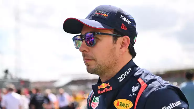 ¿Mal equipo? Ex piloto asegura que Checo Pérez no es buen compañero para Verstappen