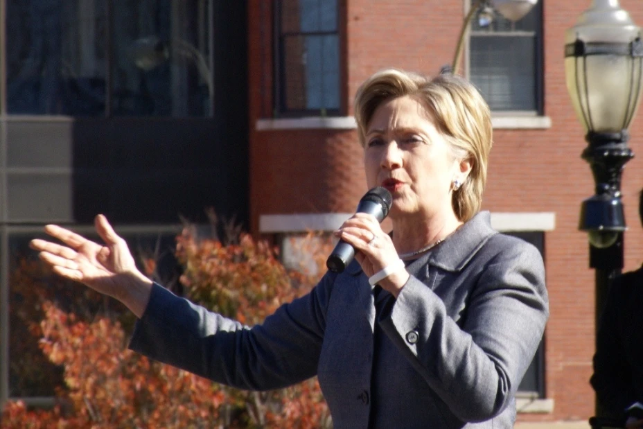El méxico-estadunidense José H. Villarreal fue designado tesorero de la campaña de Hillary Clinton a la presidencia de Estados Unidos.