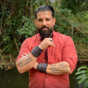 John Guts asegura que la revancha pendiente en Survivor México Héroes y Villanos es con él mismo.