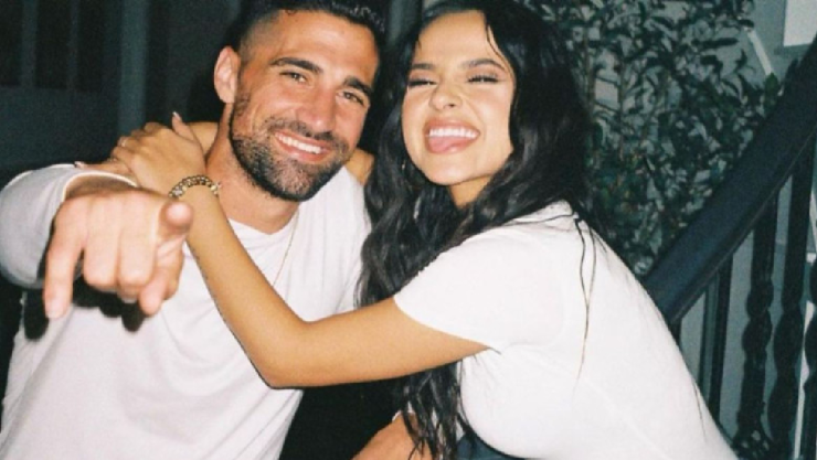 Prometido de Becky G, Sebastian Lletget se disculpa de supuesta infidelidad