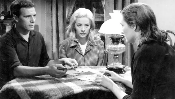 Viridiana, dónde ver la película de Silvia Pinal