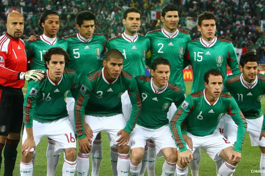 12 Uniformes seleccion mexicana mexico.jpg