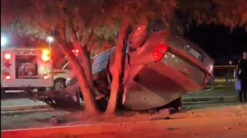 Muere una persona tras aparatoso accidente en Avenida Eugenio Garza en Aguascalientes