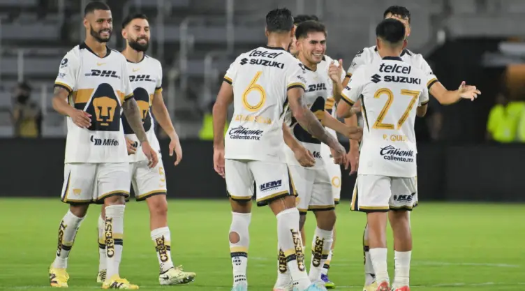 Pumas Piero Quispe Nathan Silva