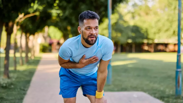 Las señales que puede dar un infarto durante la actividad física