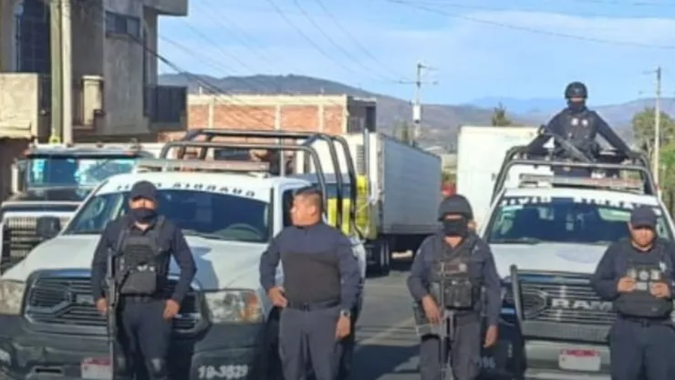 ¡Alerta no hay paso! Reportan bloqueo en esta concurrida carretera de Michoacán, hoy 11 de marzo.jpg