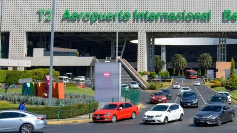 Cierre-de-aeropuertos-por-neblina-Guadalajara-Querétaro-y-CDMX