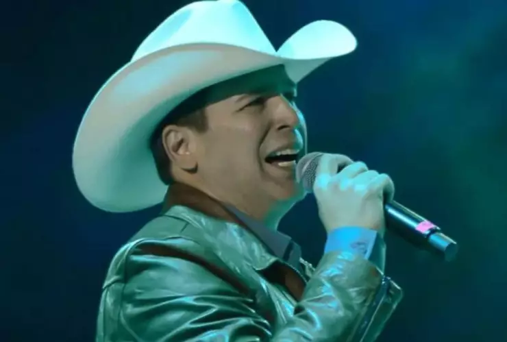 El cantante Bobby Pulido se postuló para congresista en Estados Unidos