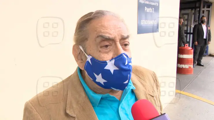 lalo el mimo hospitalizado