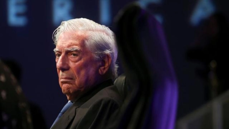 mario vargas llosa academia francesa