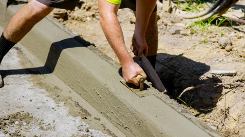 arreglar la banqueta sin autorización
