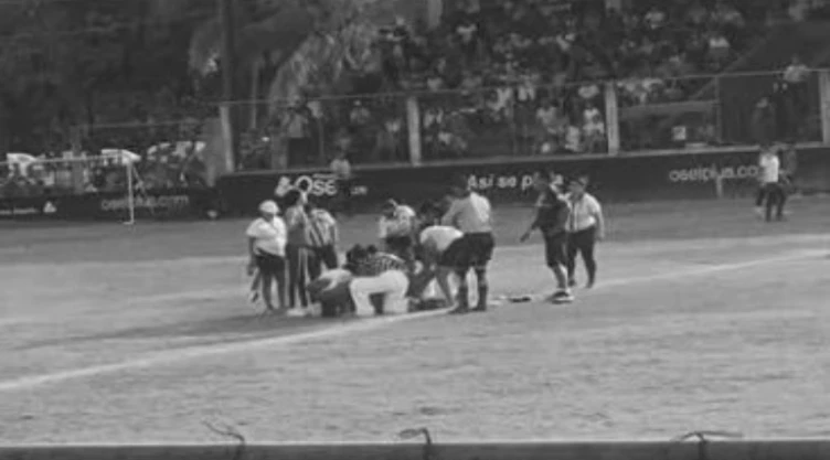 Muere jugadora en final juvenil de fútbol de México en Lázaro Cárdenas, Michoacán