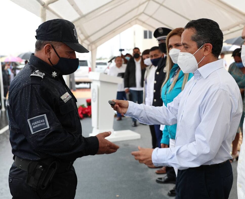 Quintana Roo tiene 3.5 policías por mil habitantes gobernador Carlos Joaquín