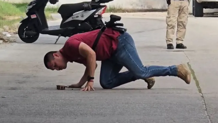 agentes usan piedras en Veracruz