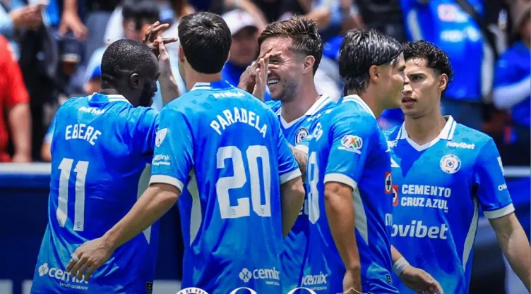 teofilo-gutierrez-culpable-derrota-cruz-azul-vs-america-2013.jpg