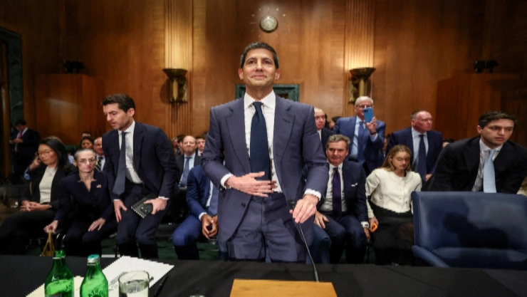 El Senado de Estados Unidos votó a favor de confirmar a Kevin Warsh como presidente de la Reserva Federal