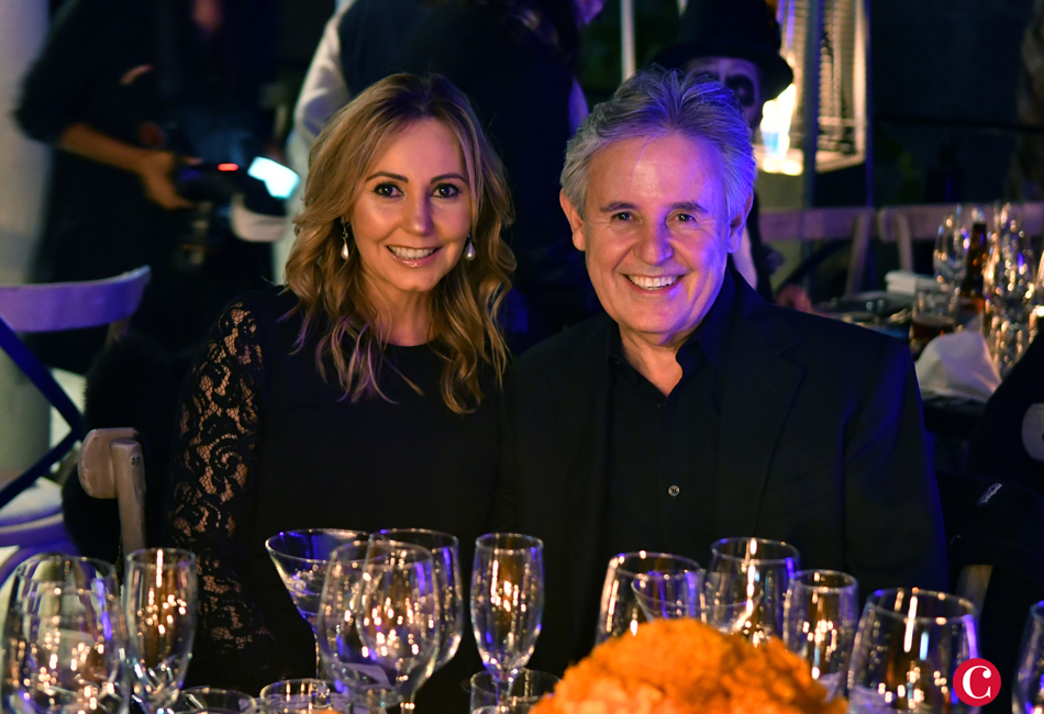 Elizabeth y Jorge Mares