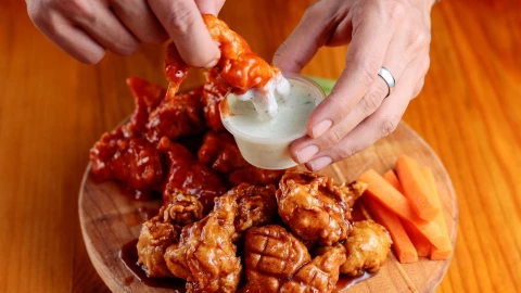 boneless-pueden-tener-huesos-juez-ohio-problema-comensal