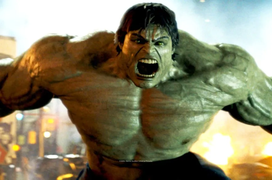 Edward Norton Hulk TV Azteca_13.jpg