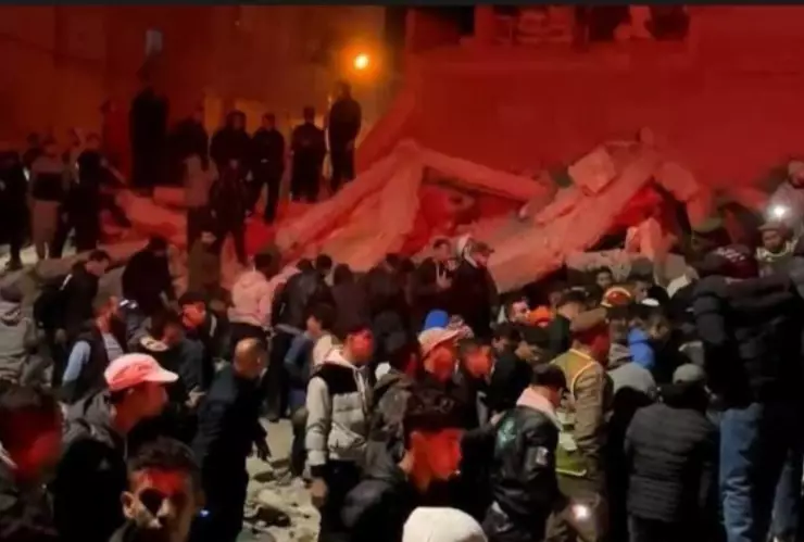 Derrumbe de edificios deja más de 20 muertos.png