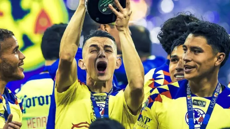 Este jugador de Pachuca sería el SUSTITUTO de Álvaro Fidalgo en el Club América por petición de la afición