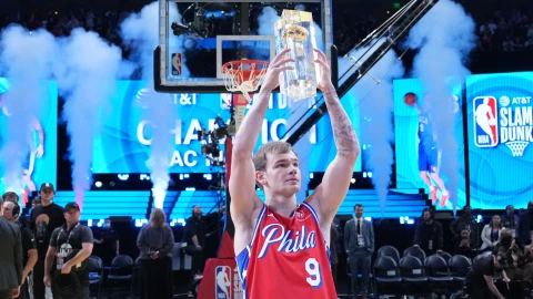 Mac McClung, campeón de clavadas de la NBA