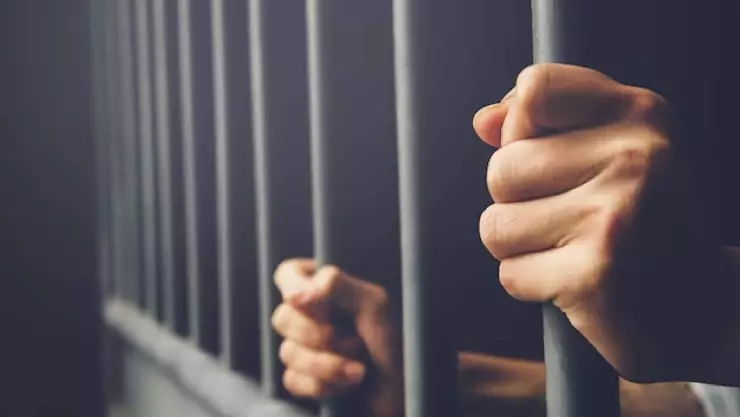 Sentencia a estadounidense en Cancún por portar un arma de fuego en el Aeropuerto