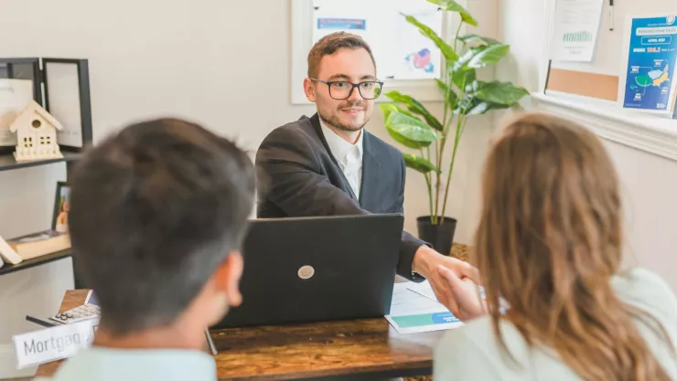 2 millones de pesos: ¿Cómo solicitar al Banco del Bienestar e INFONAVIT?