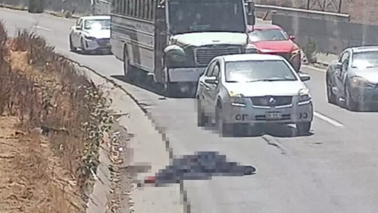 Hombre sin vida en carretera Tijuana-Tecate