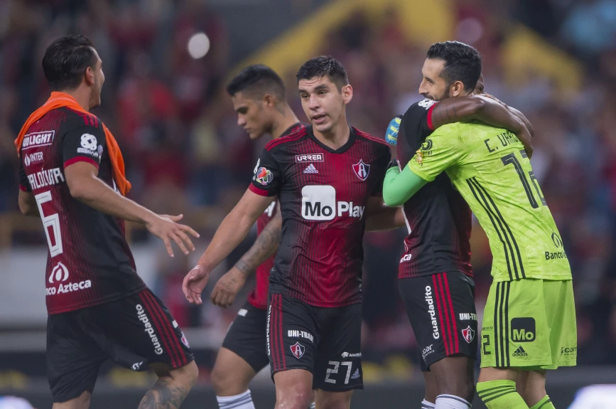 Los rojinegros del Atlas ganan con autoridad y sueñan con La Liguilla.