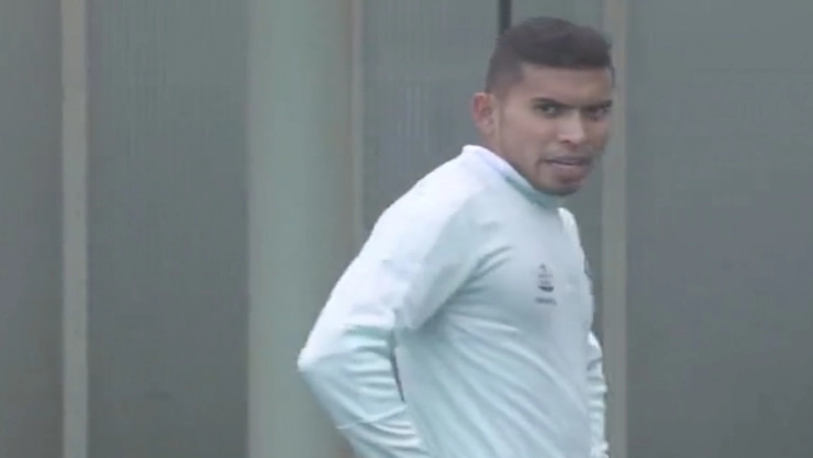 Orbelin Pineda en entrenamiento con el Celta