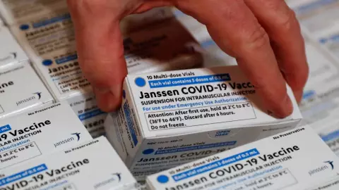 Johnson & Johnson vacuna .jpg