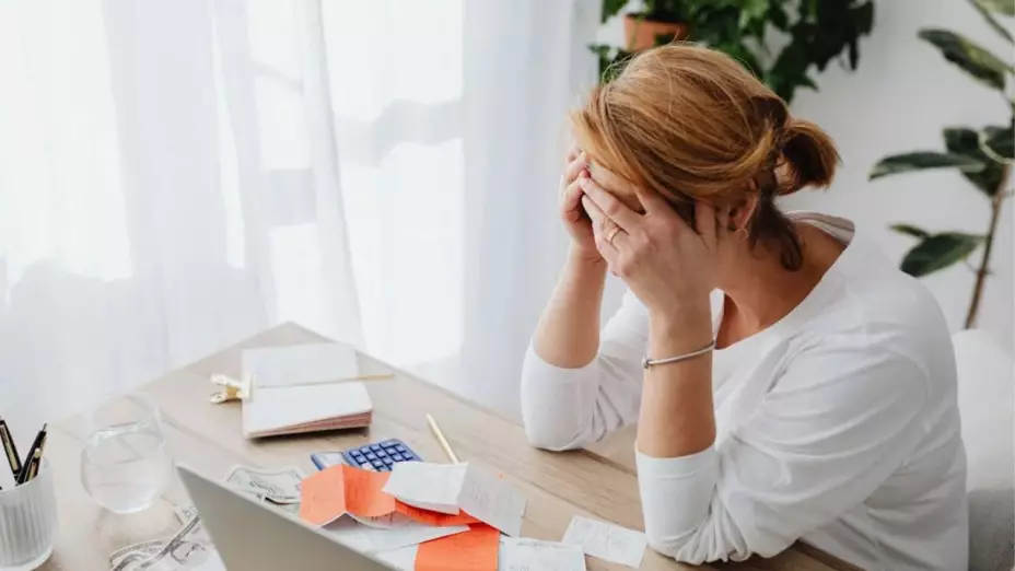 Préstamos “gota a gota”: ¿Cómo funcionan y por qué son riesgosos, según Condusef?