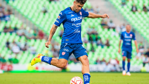 Milton Giménez en su paso por Necaxa