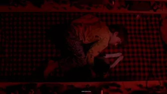 Escena de la película ‘El Sexto Sentido’ (Sixth Sense) con Halley Jeol Osment y Bruce Willis por Azteca 7.