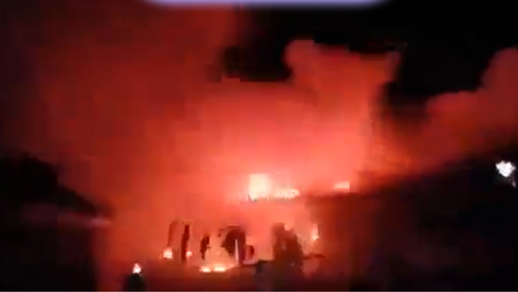 Incendio en internado deja 16 estudiantes muertas y decenas de heridas.