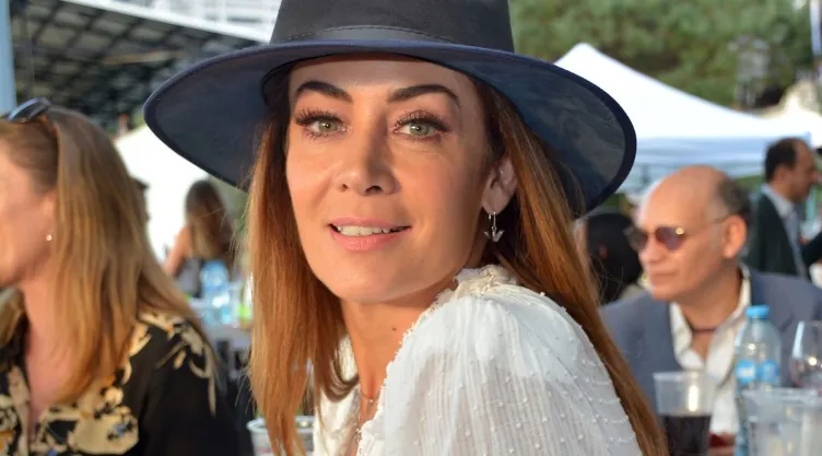Anette Michel