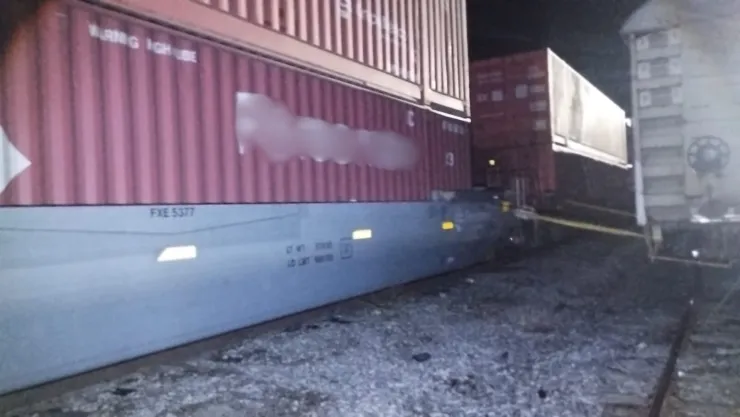 Encuentran cuerpo sin vida dentro de una maleta en un tren en El Fuerte, Sinaloa. (2).jpg
