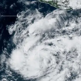 Tormenta tropical Vance en el océano Pacífico el 21 de octubre.