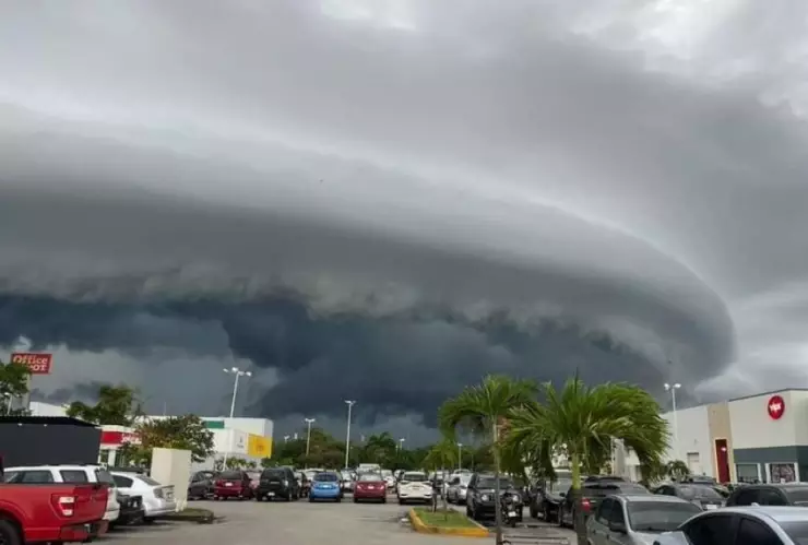 Nube extraña en Quintana Roo