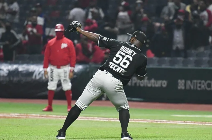 Galería: Toros vence 1-0 a los Diablos Rojos para llevarse la serie